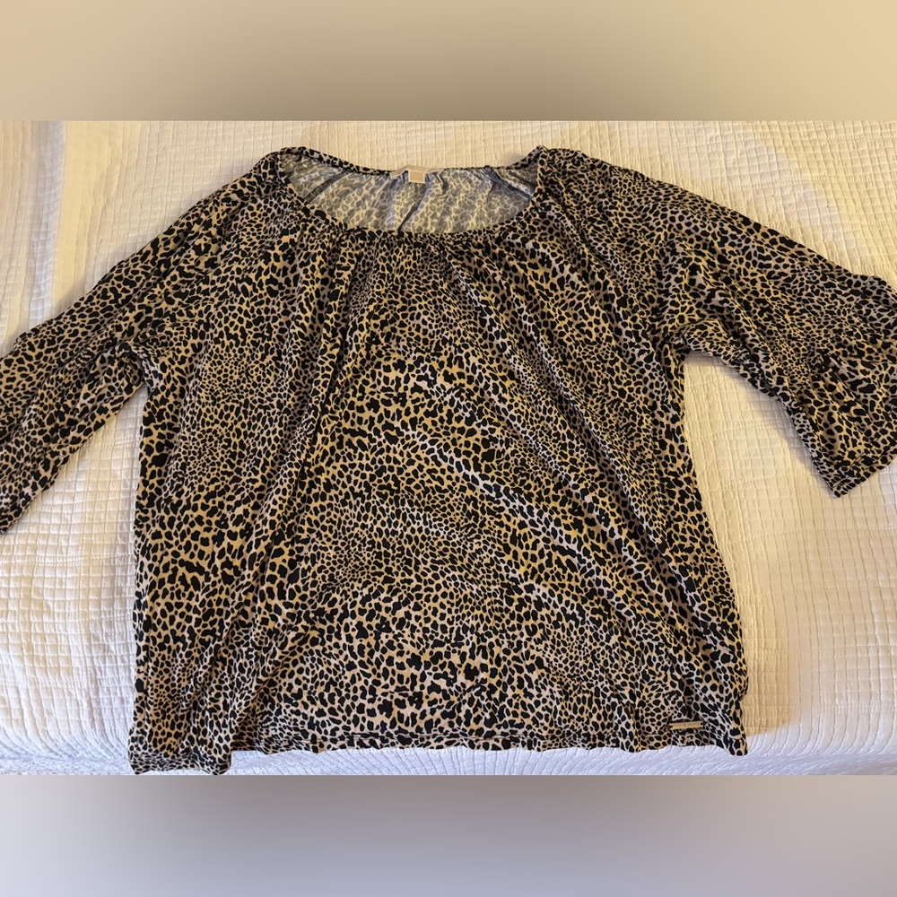 Michael kors leopard print top
